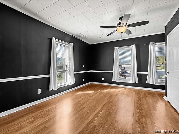 3rd image of 304 Broadway Street