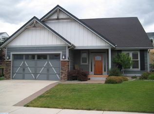 1750 SW Casey Ct, Pullman, WA 99163