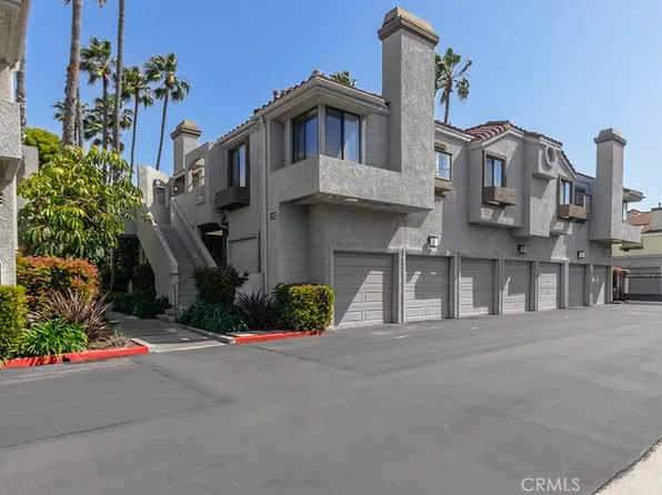 4762 Tiara Dr APT 201, Huntington Beach, CA 92649