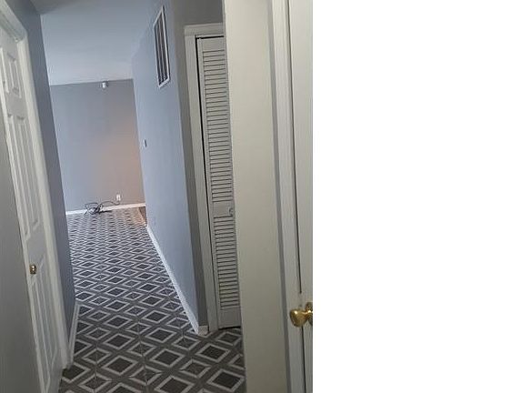 3rd image of 1308 Marot Dr