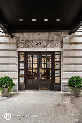 Sold by Cooper & Cooper Real Estate | media 17