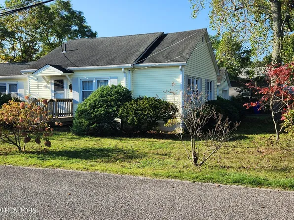 21 Spark Drive E, Brick, NJ 08723