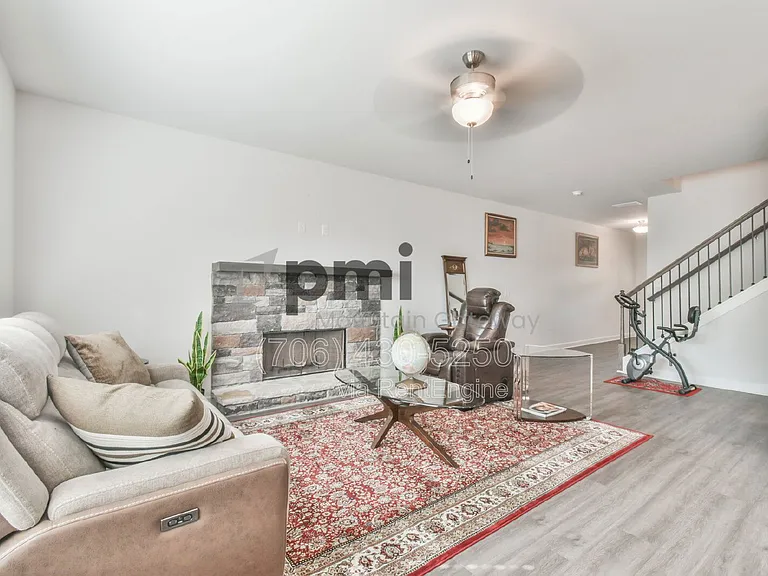6306 Pine Ridge Point — Photo 6