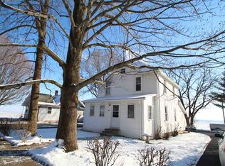 705 E Main St, Chalmers, IN 47929