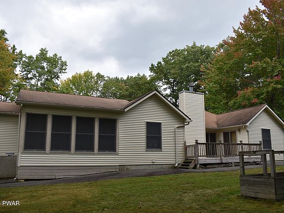 2nd image of 801 Oriole Ct