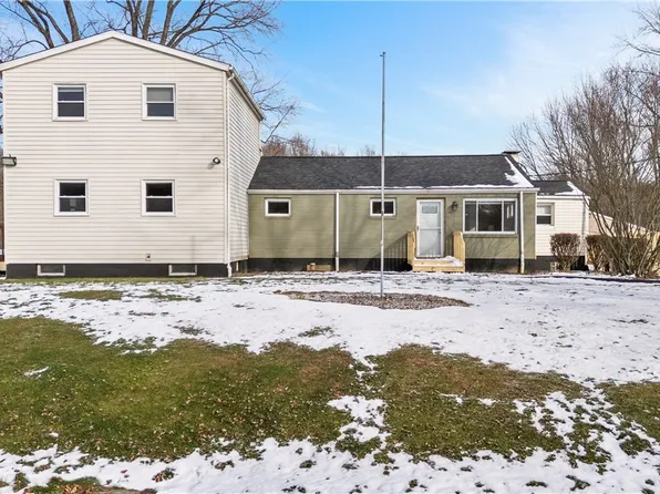 12471 Columbiana Canfield Rd, Columbiana, OH 44408