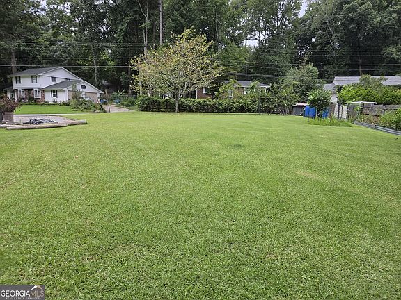 4th image of 3273 Pin Oak Cir