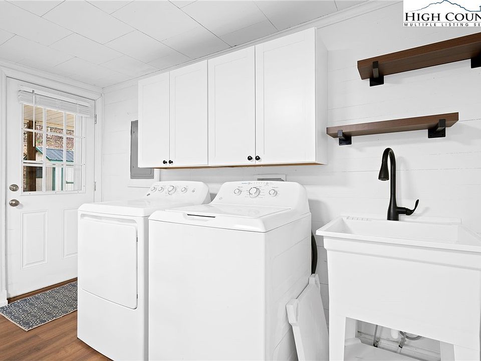 10th image of this home