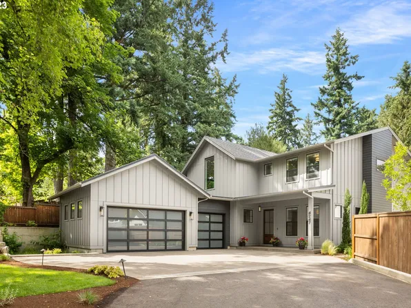 4247 Lords Ln, Lake Oswego, OR 97035