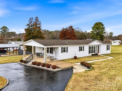 2010 Old Dragstrip St, Hickory, NC, 28601