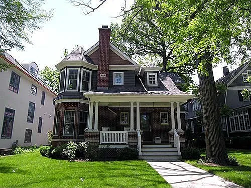 905 Greenleaf Ave photo 1