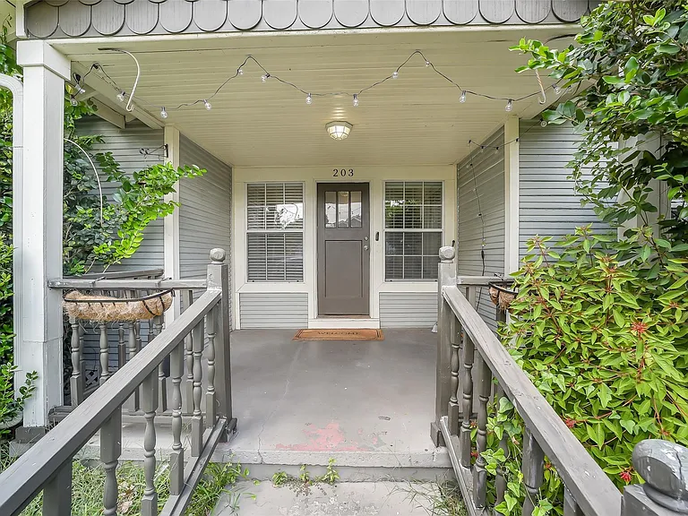 203 Northwood St — Photo 4