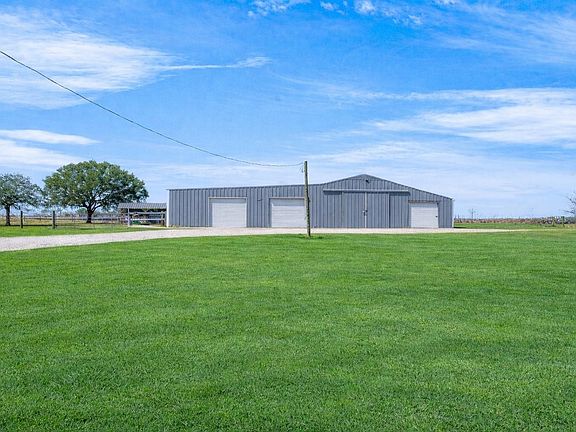 2nd image of 10550 Brinkmeyer Rd