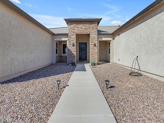 5th image of 488 W WELD Street