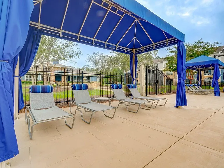 Parc at Flowing Wells Apartment Homes — Photo 16