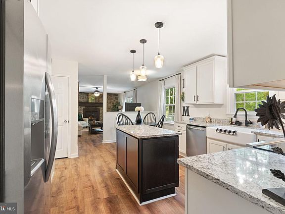 2nd image of 24 Knightsbridge Way