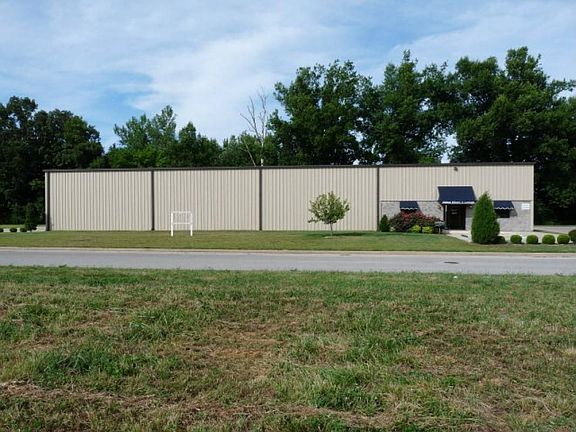 2nd image of 4048 Vincent Station Dr