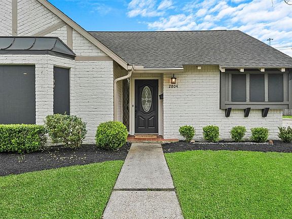 3rd image of 2804 Frostwood Cir