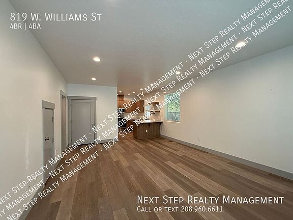 2nd image of 819 W Williams St