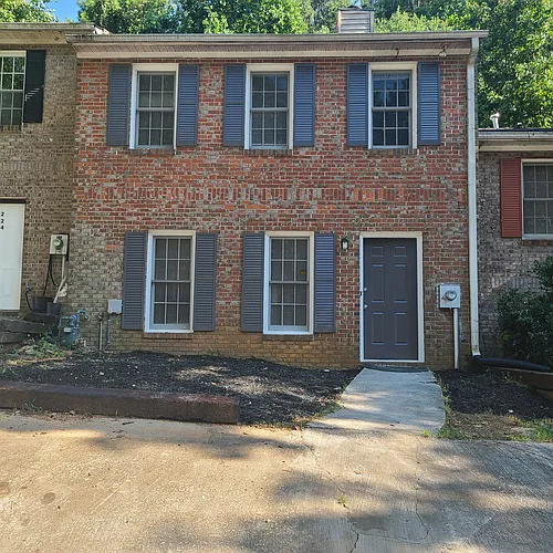 222 Timber Creek Ln SW Photo 1