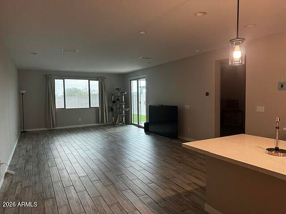 5th image of 18131 W PASADENA Avenue