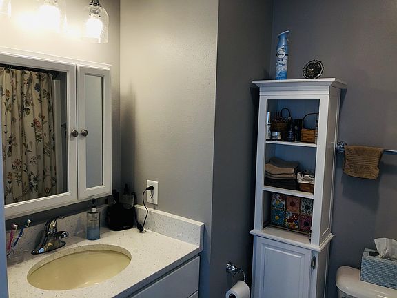 3rd image of 1457 Smithfield Dr
