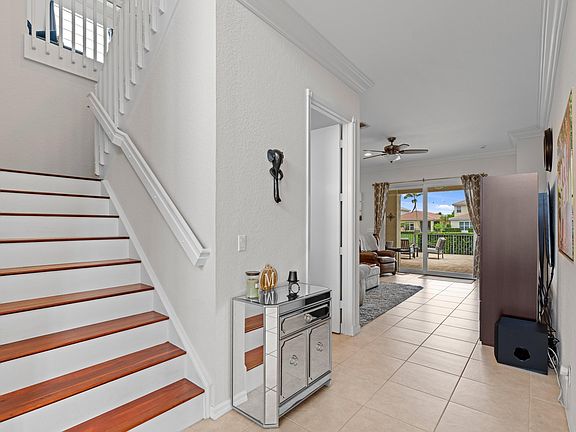 5th image of 117 Via Condado Way