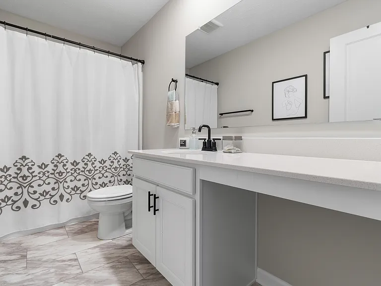 64 Brewster Dr — Photo 24