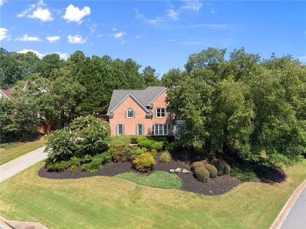 305 Willow Oak Ct, Johns Creek, GA 30005
