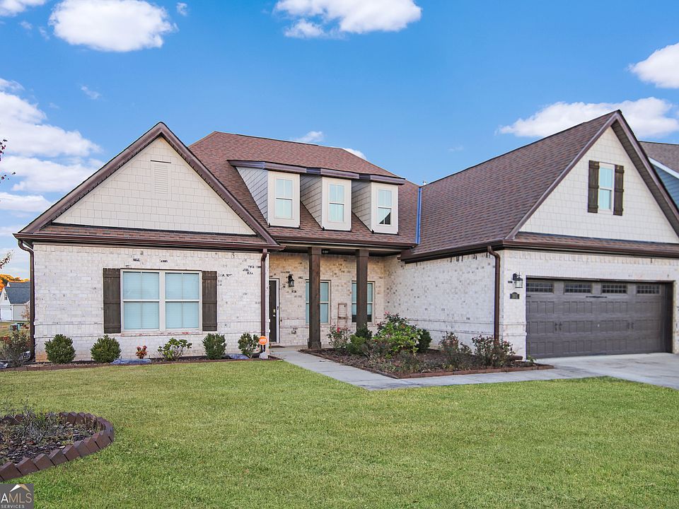 1st image of 501 Lago Ct