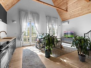 12 Haley Rd, Kittery, ME 03904