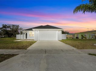142 Pineview Dr, Oviedo, FL 32765