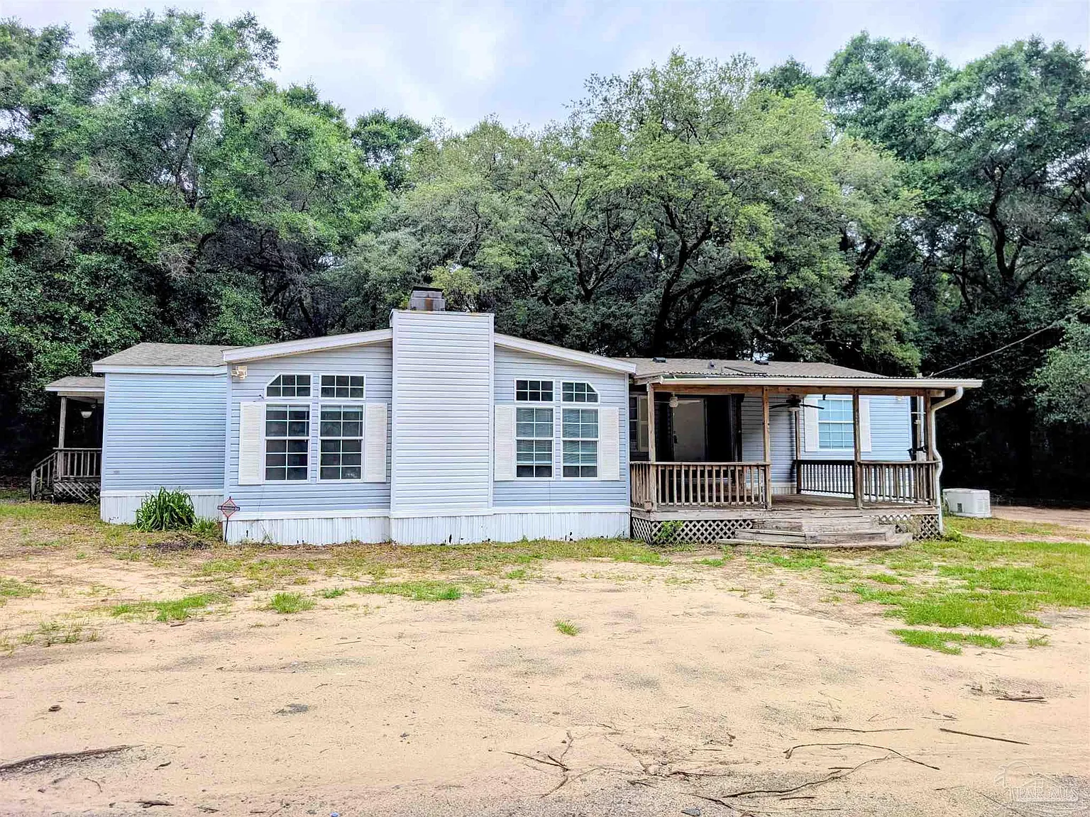 3 bed, 2086 sqft, $2,100 — Photo 1