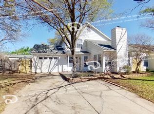 1601 Wickford Dr, Arlington, TX 76018