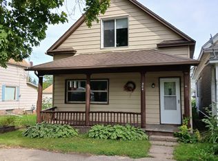 304 2nd Ave NW, Chisholm, MN 55719