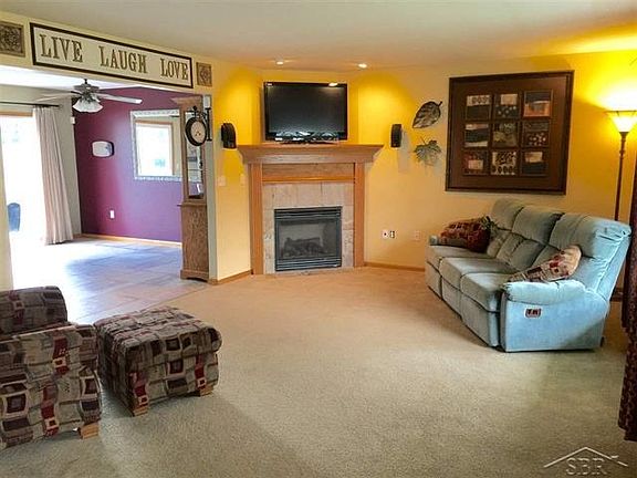 2nd image of 3222 Haberland Dr