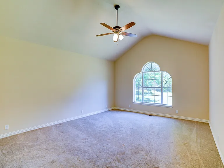 10119 S College Pl — Photo 24
