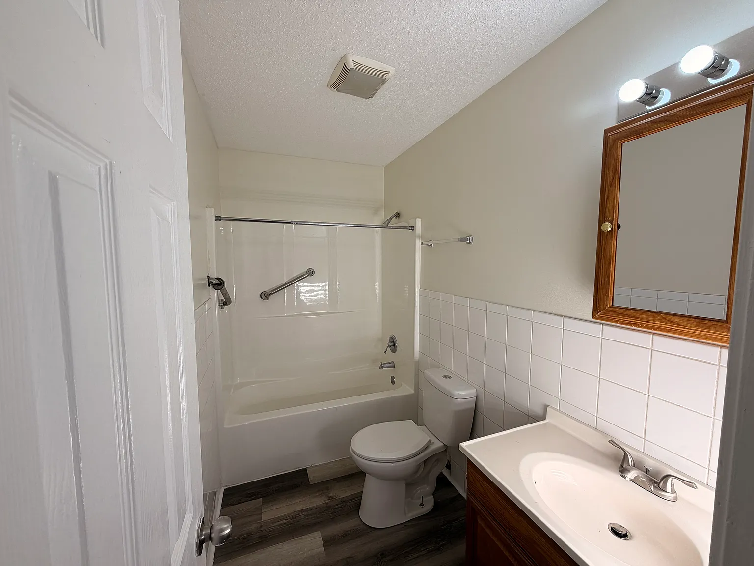 1 bed, $1,150 — Photo 4