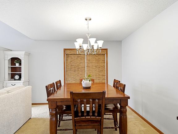 5th image of 2516 SW Wexford Dr