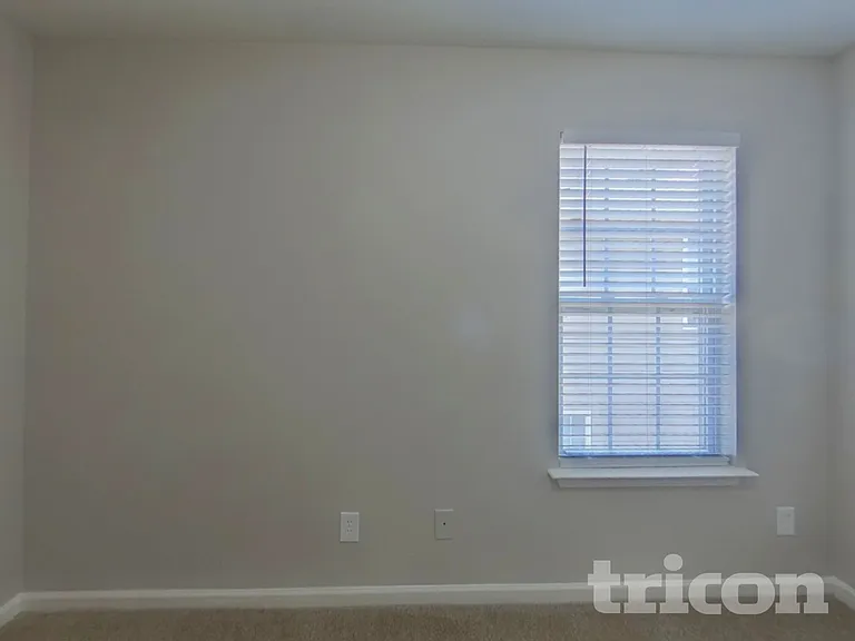 8743 Sharonbrook Dr — Photo 11