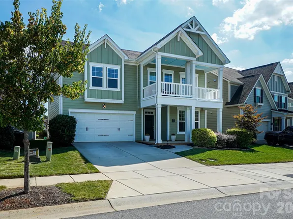 1300 Thessallian Ln, Indian Trail, NC 28079