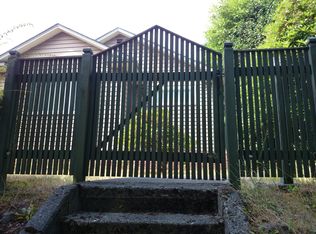 8817 35th Ave SW, Seattle, WA 98126