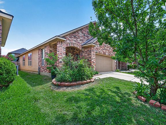 3rd image of 9314 Fuqua Ridge Ln