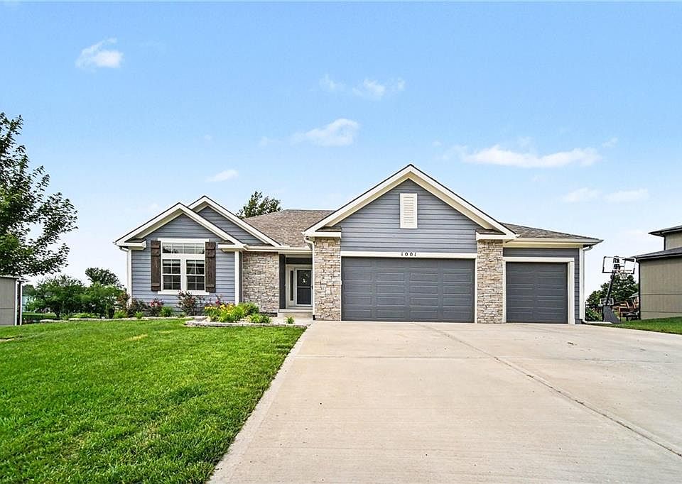 1st image of 1001 Meadowbrook Dr