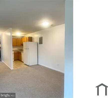 625 Chesapeake St SE #205 — Photo 9