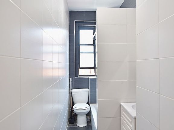 5th image of 507 W 171st St #602
