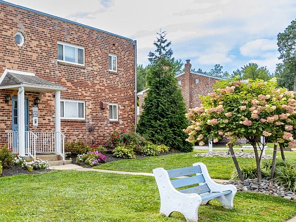 5th image of 9213 Blue Grass Rd #31-04