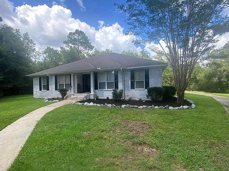 591 Ridge Lake Rd — Photo 1