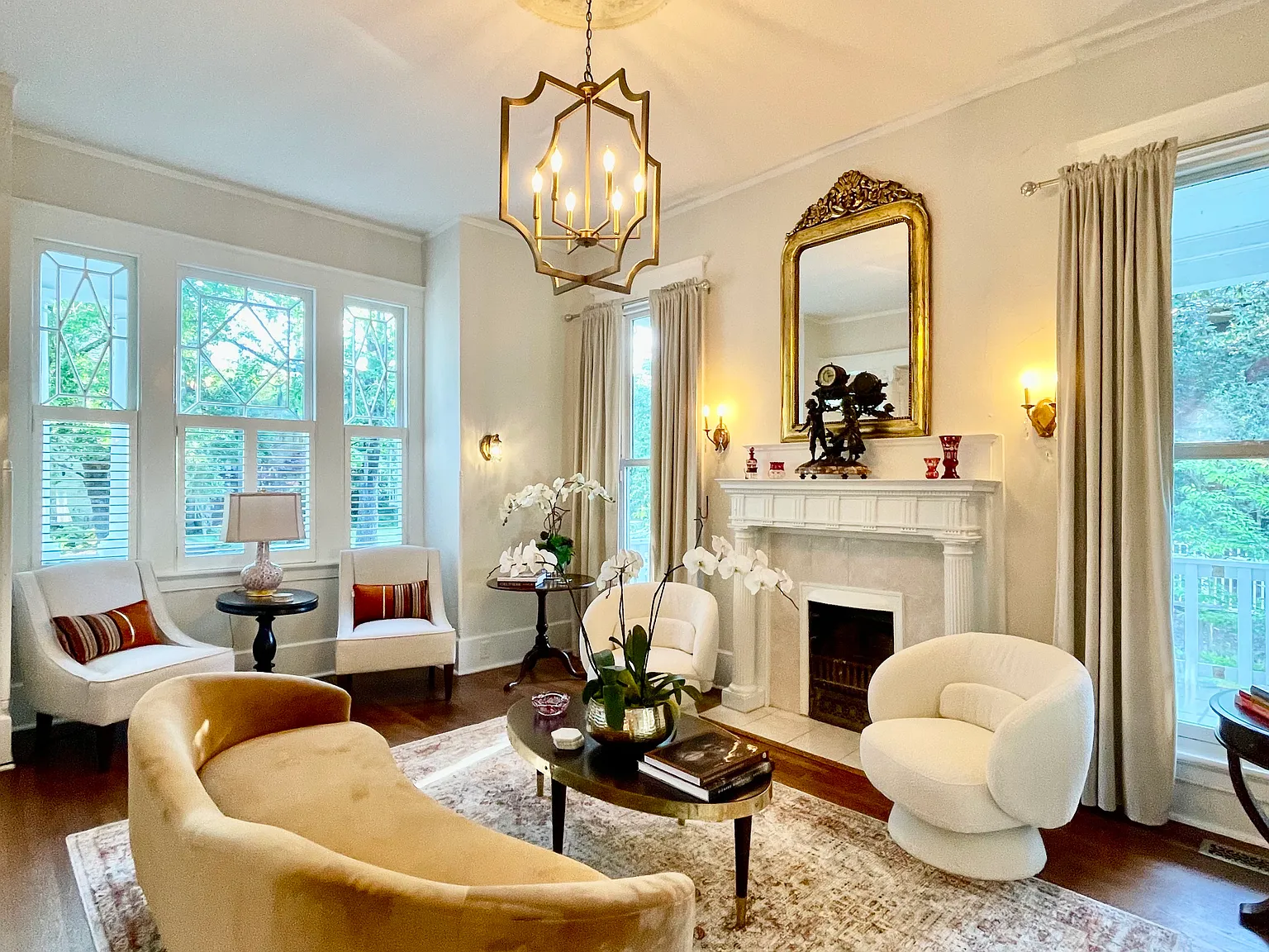 4 bed, 3.5 bath, 5500 sqft, $10,500 — Photo 4