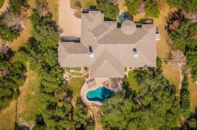 1st image of 5308 Laguna Cliff Ln